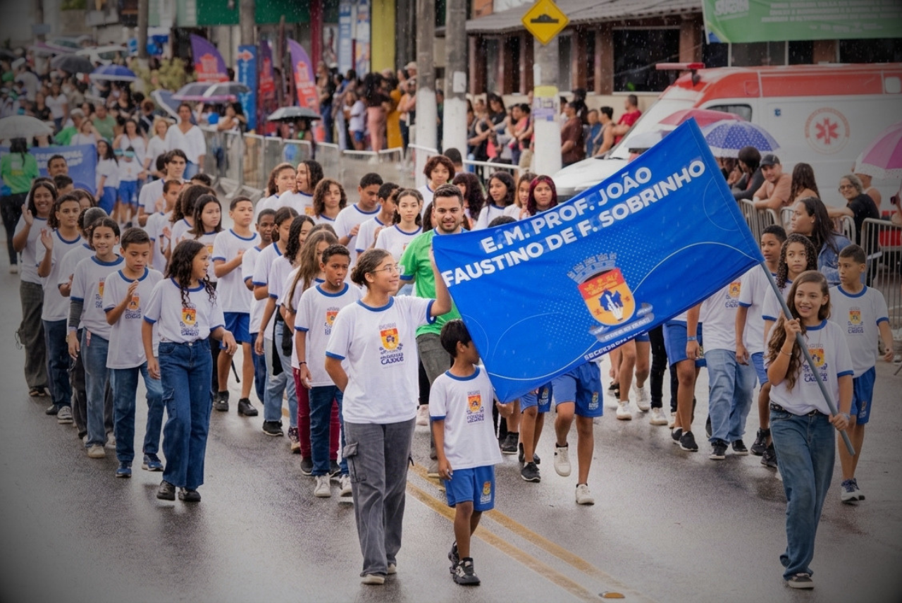 Xerém recebe desfile cívico-militar em celebração à Independência do Brasil