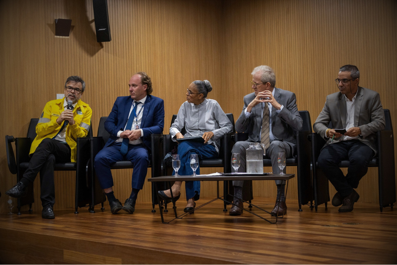 Governo apresenta balanço positivo sobre a gestão de incêndios florestais em 2025