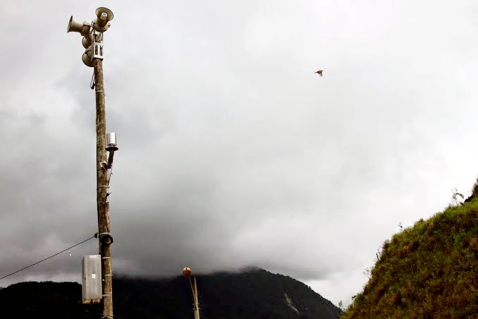 Forte chuva causa alagamentos, quedas de árvores e danos em rodovias e municípios da Região Serrana