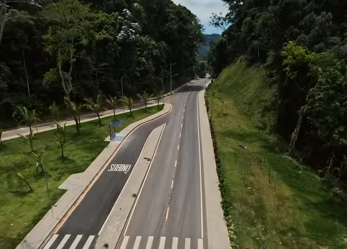 Prefeitura Municipal de Duque de Caxias inaugura via de interligação em Xerém