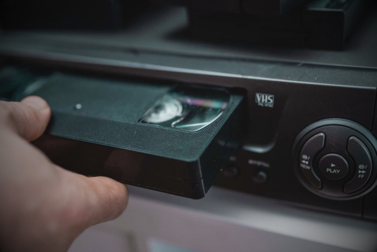 Arquivo Nacional lança campanha para arrecadar aparelhos VHS e digitalizar acervo histórico